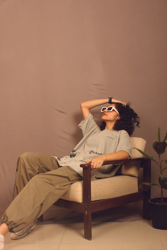 Parachute cargo pants in Olive