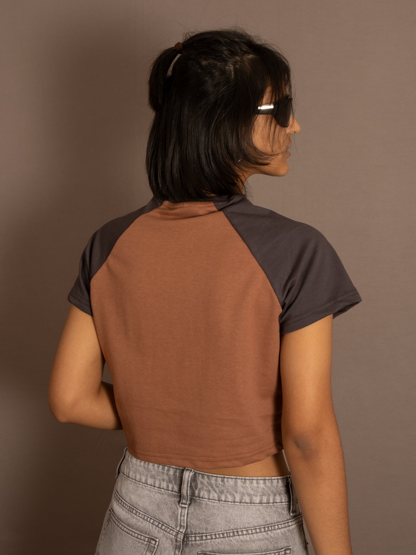 Cropped brown Top